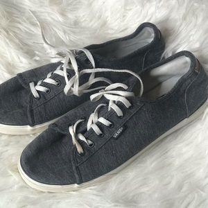 FLASH SALE ❤️❤️❤️❤️ VANS